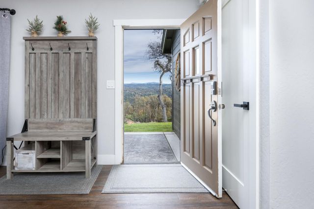 9130 Riverwood Dr, Placerville, CA 95667