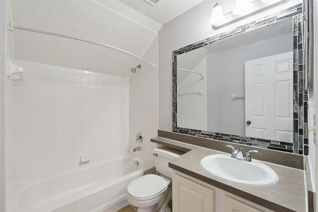 4350 BOCA WOODS DR, Orlando, FL 32826