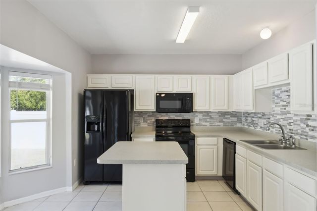 4350 BOCA WOODS DR, Orlando, FL 32826