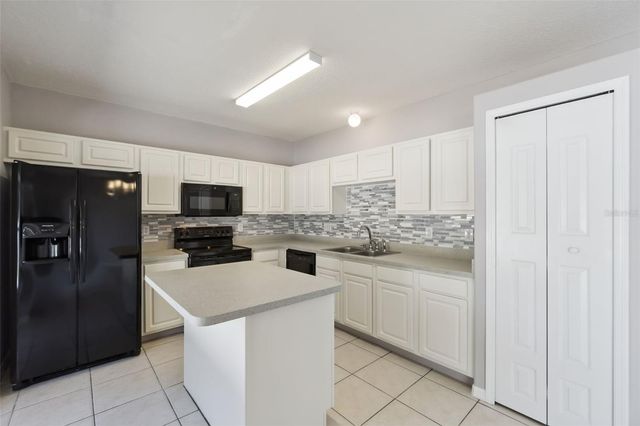 4350 BOCA WOODS DR, Orlando, FL 32826