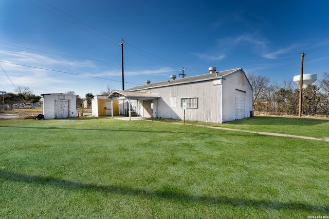 121 Demya, San Antonio, TX 78227