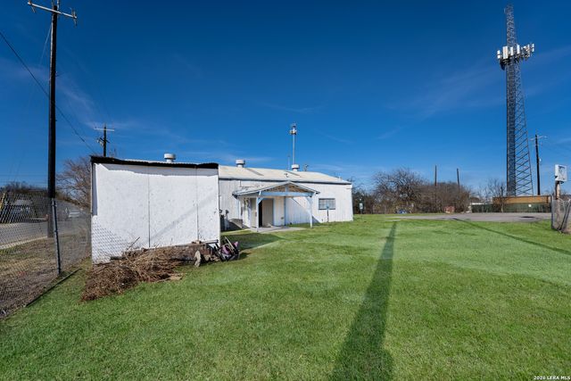 121 Demya, San Antonio, TX 78227