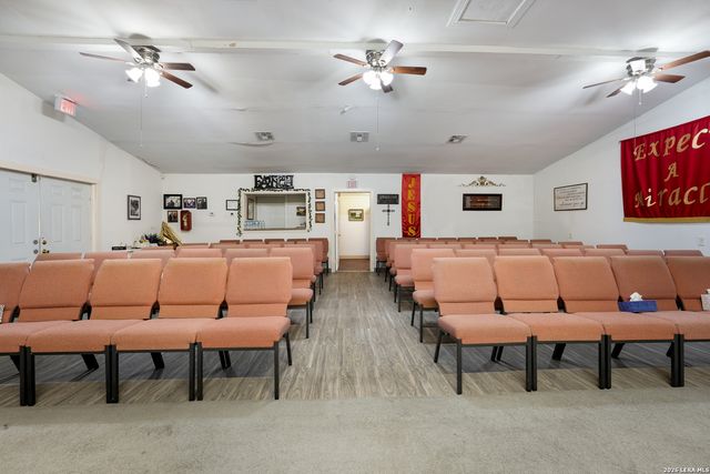 121 Demya, San Antonio, TX 78227