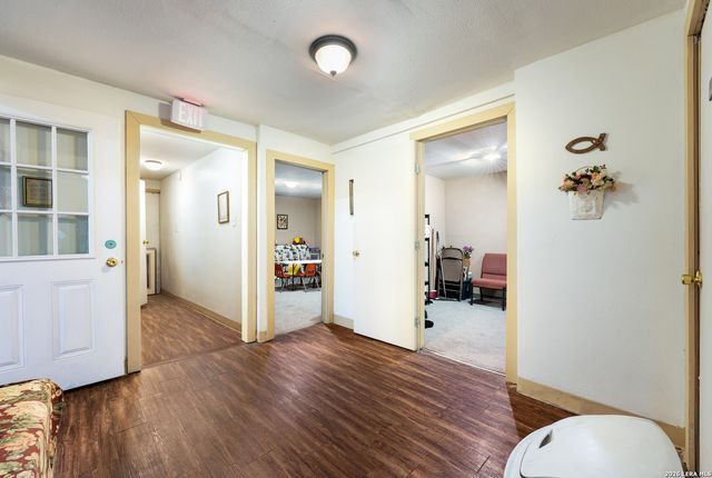 121 Demya, San Antonio, TX 78227