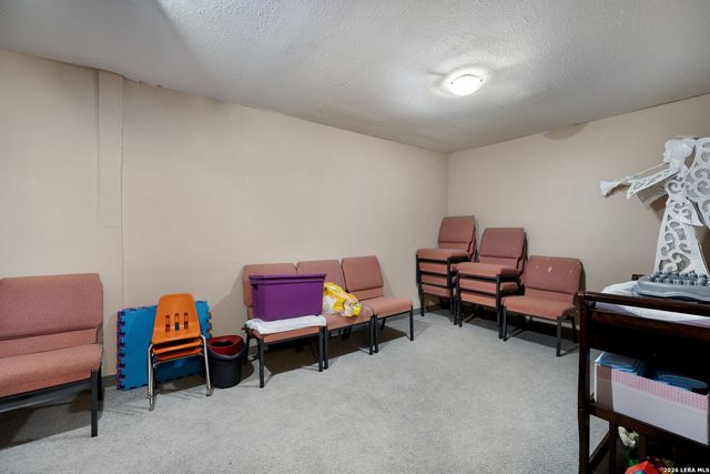 121 Demya, San Antonio, TX 78227