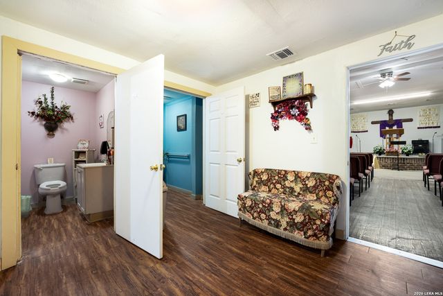 121 Demya, San Antonio, TX 78227