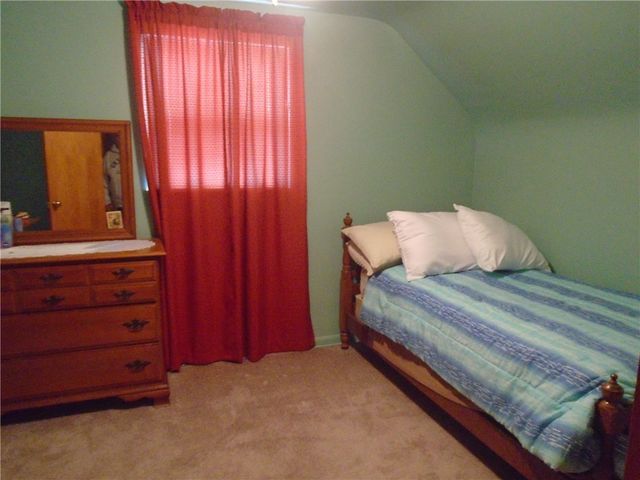 1121 Spruce St, Harmony Twp, PA 15003
