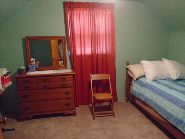 1121 Spruce St, Harmony Twp, PA 15003