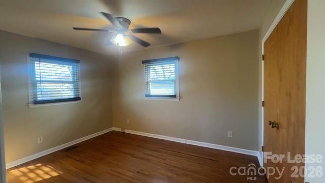 715 Tom Hunter Road, Charlotte, NC 28213