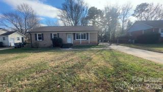 715 Tom Hunter Road, Charlotte, NC 28213