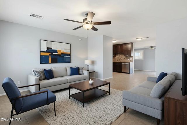 2125 E SWEETWATER Avenue, Phoenix, AZ 85022