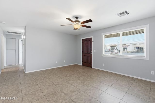 2125 E SWEETWATER Avenue, Phoenix, AZ 85022