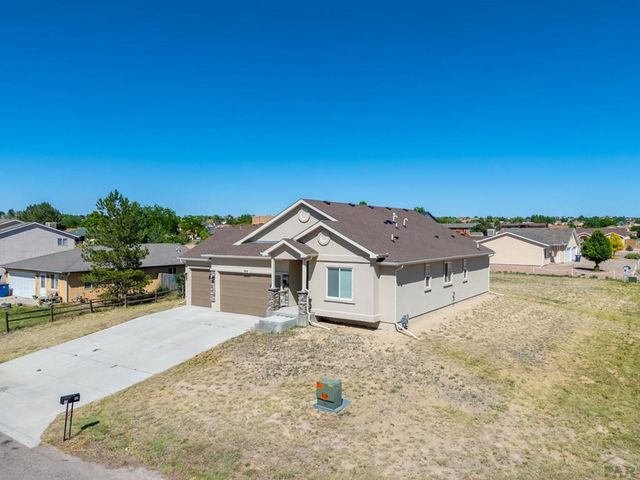 395 W Coral Dr, Pueblo West, CO 81007
