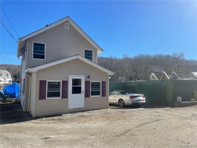 100 Dunderberg Road, Putnam Valley, NY 10579