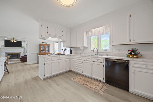 103 Christina Drive, Greenville, NC 27858