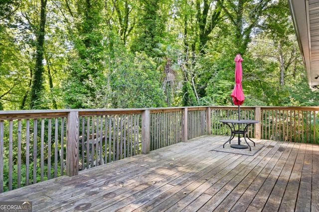 3366 Woodview Drive SE, Smyrna, GA 30082