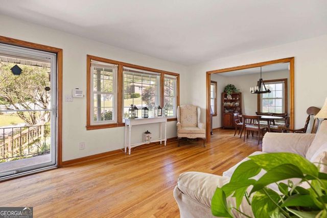 3366 Woodview Drive SE, Smyrna, GA 30082