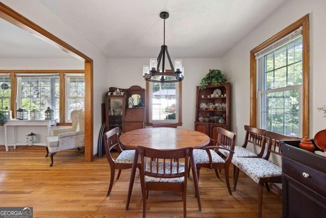 3366 Woodview Drive SE, Smyrna, GA 30082