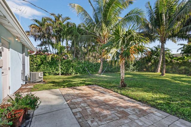1616 N A Street, Lake Worth Beach, FL 33460