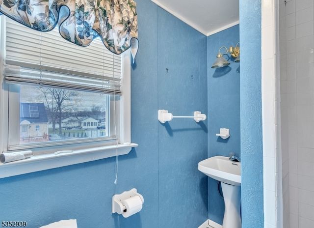 1106 Charter St, Piscataway Twp., NJ 08854