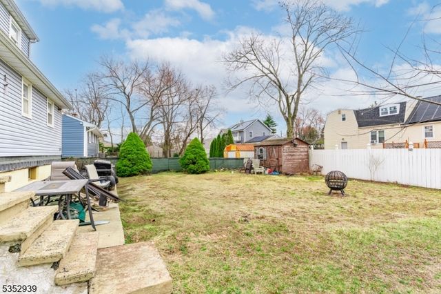 1106 Charter St, Piscataway Twp., NJ 08854