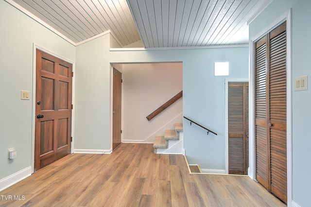 2420 Volunteer Parkway Apt 1a, Bristol, TN 37620