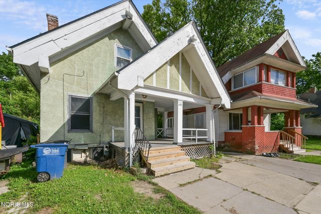 303 Hillwood Drive, Toledo, OH 43608