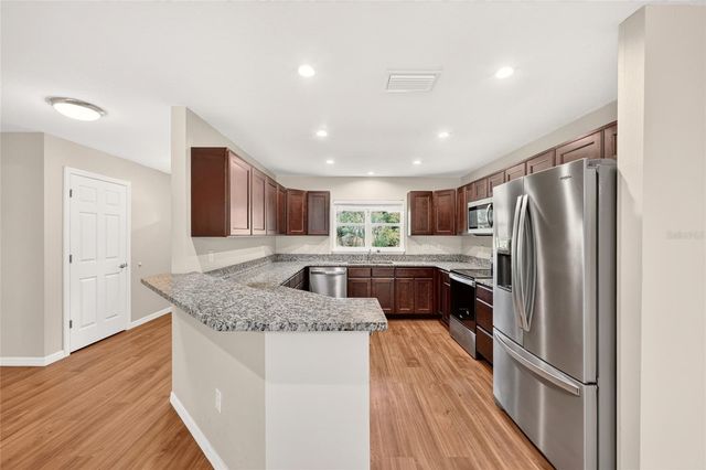199 OAK LANE ROAD, Ocala, FL 34472