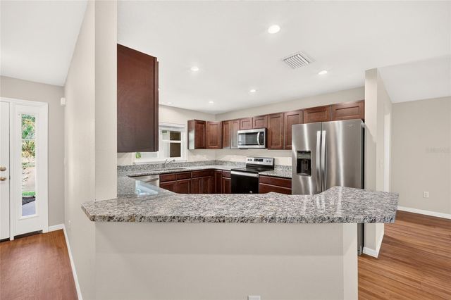 199 OAK LANE ROAD, Ocala, FL 34472