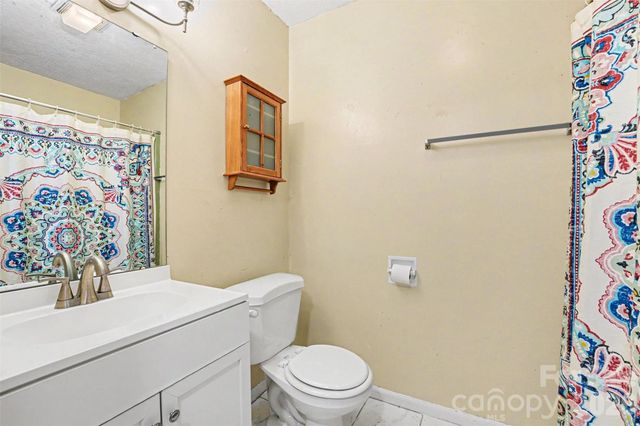 112 Briarcliff Drive, Kannapolis, NC 28081