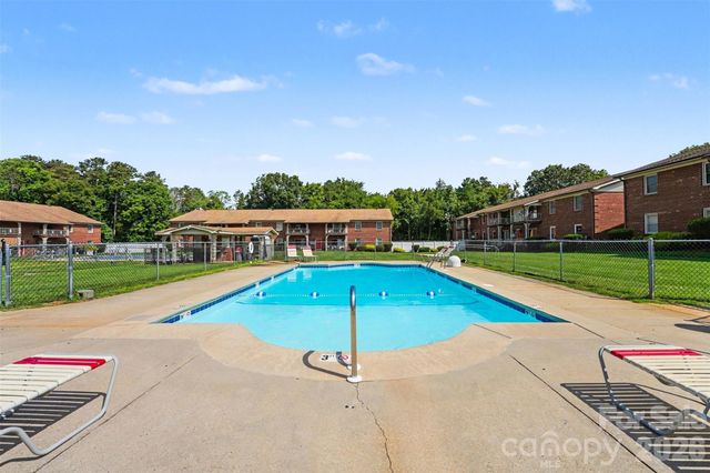 112 Briarcliff Drive, Kannapolis, NC 28081