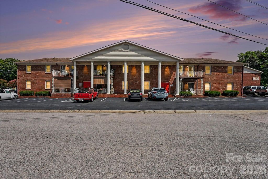 112 Briarcliff Drive, Kannapolis, NC 28081
