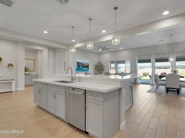 23017 E VIA DE OLIVOS --, Queen Creek, AZ 85142