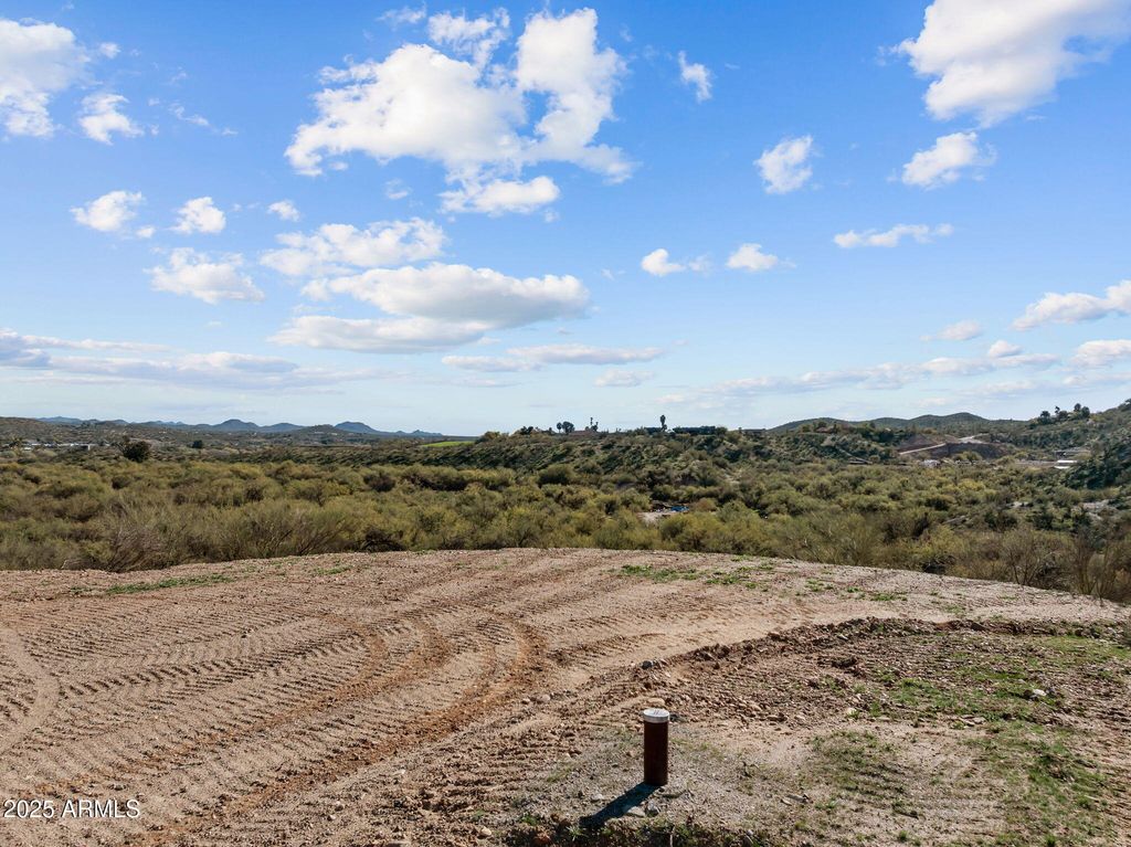 215 HOWARD Court -, Wickenburg, AZ 85390 — photo 3