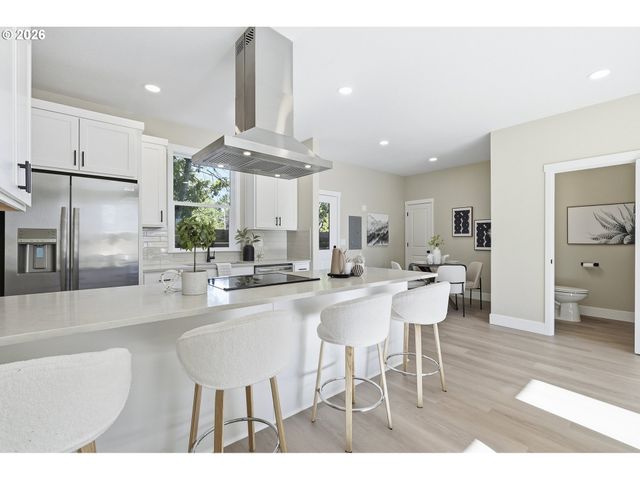 5222 Se Ramona St, Portland, OR 97206