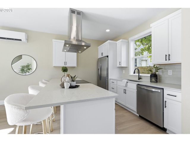 5222 Se Ramona St, Portland, OR 97206