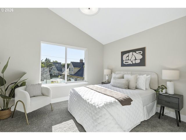 5222 Se Ramona St, Portland, OR 97206