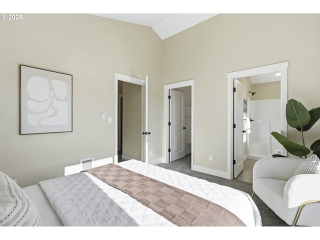 5222 Se Ramona St, Portland, OR 97206
