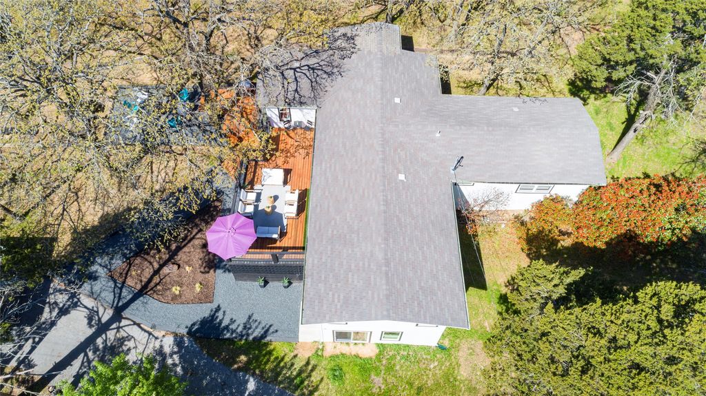 251 Queens Drive, Pottsboro, TX 75076