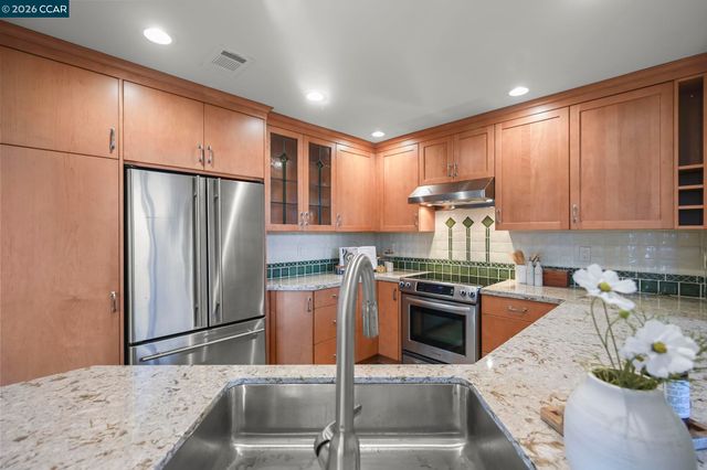 48 Danville Oak Pl, Danville, CA 94526