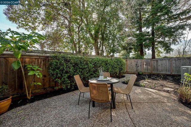 48 Danville Oak Pl, Danville, CA 94526