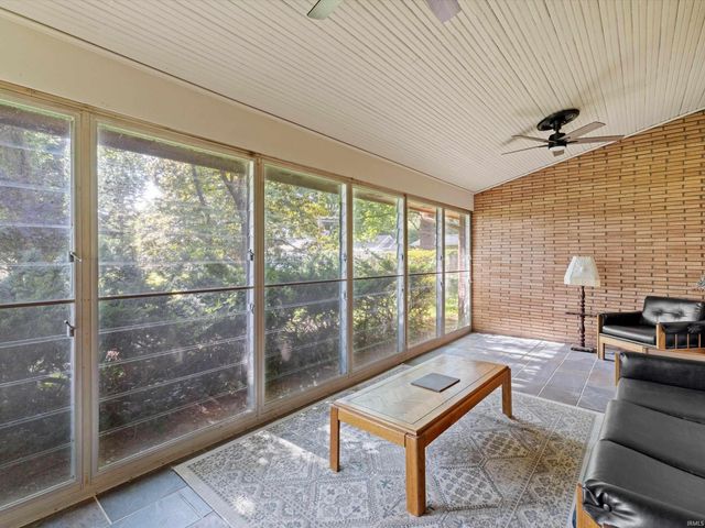 7126 Red Wing Drive, Evansville, IN 47715