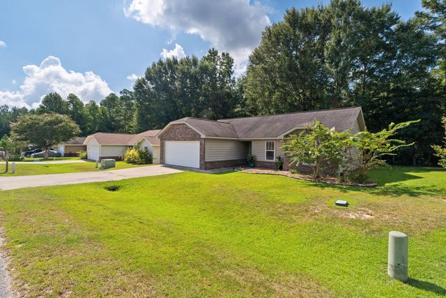 40 S Ambrose, Hattiesburg, MS 39402