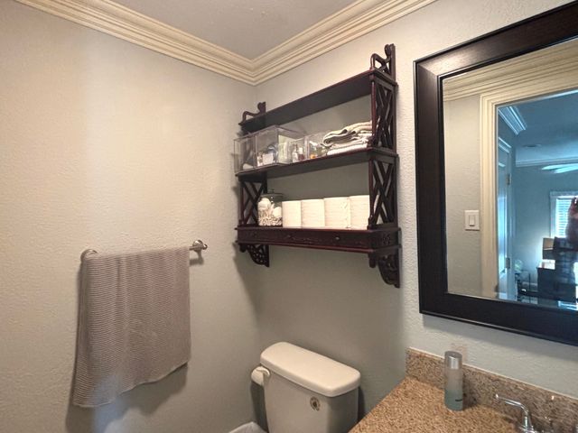 3835 Hawick Lane, Dallas, TX 75220
