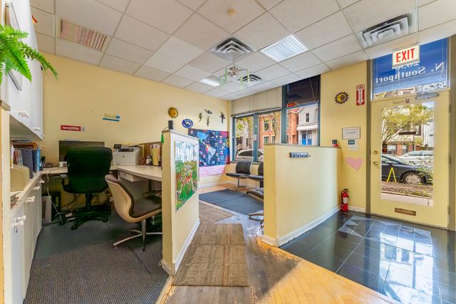 2836 N Southport Avenue G, Chicago, IL 60657