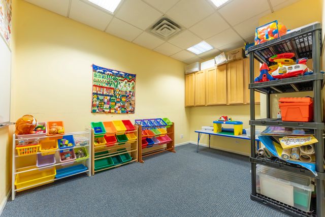 2836 N Southport Avenue G, Chicago, IL 60657