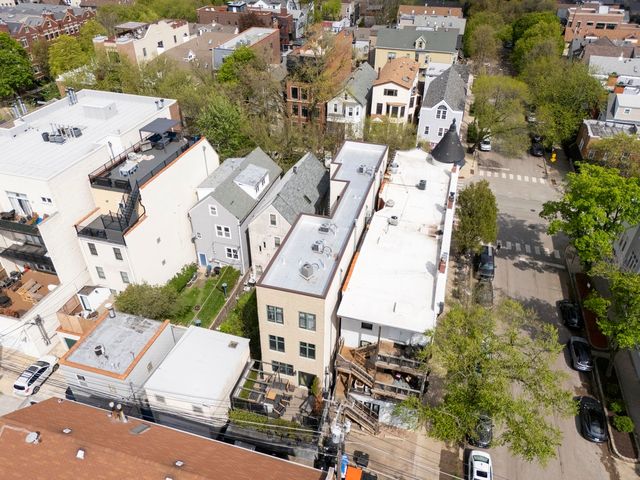 2836 N Southport Avenue G, Chicago, IL 60657