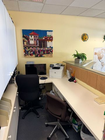 2836 N Southport Avenue G, Chicago, IL 60657