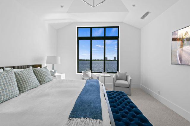 101 Bowsprit Drive, North Palm Beach, FL 33408