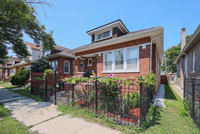 4938 W CRYSTAL Avenue, Chicago, IL 60651